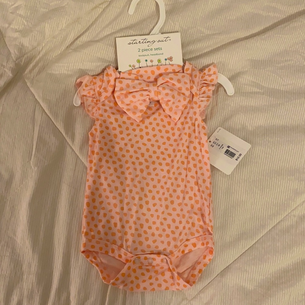 3M 2 piece set Bodysuit, Headband NWT